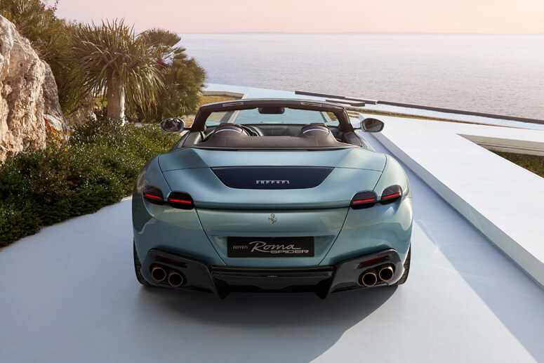 פרארי רומא מפשילה את הגג